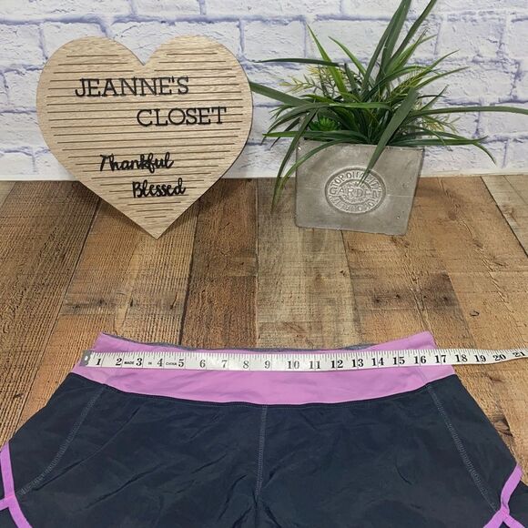 Lululemon Speed Shorts- 4 way stretch - Picture 9 of 12